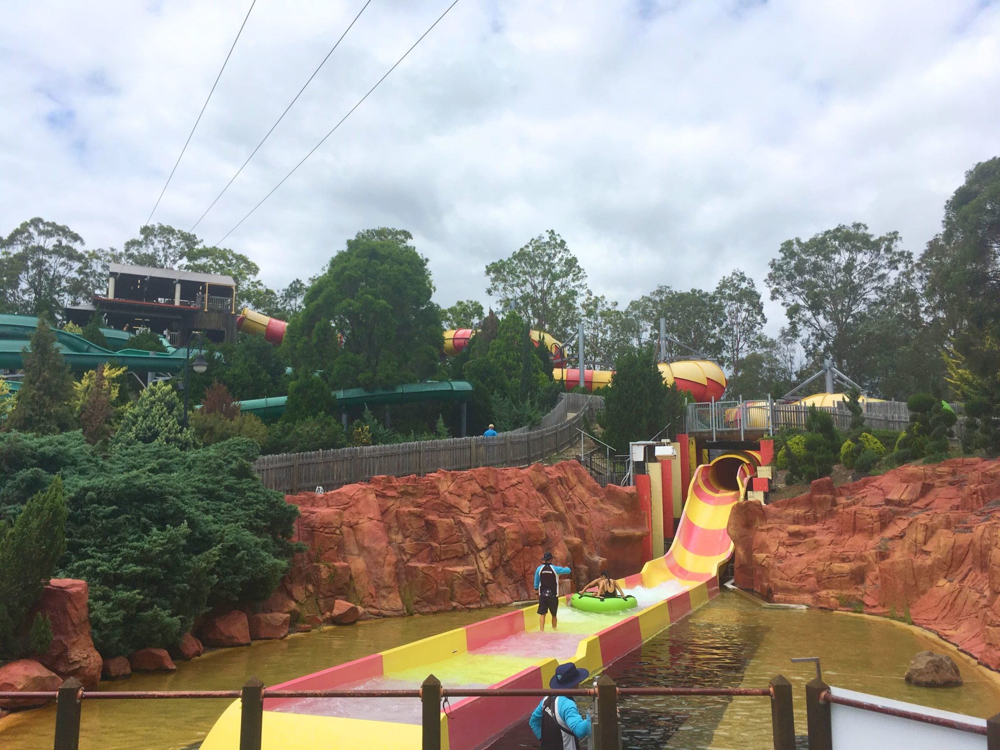 ゴールドコーストのウェットアンドワイルドとは?最安チケットも紹介 ブリスベン＆ゴールドコーストの観光・生活に役立つブログ